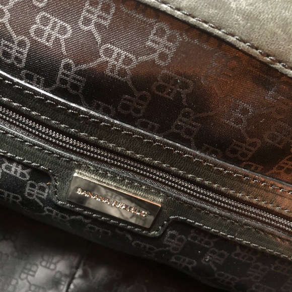 Banana Republic leather purse - Picture 4 of 4